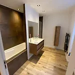 Апартаменты New 5min To Little Venice - Close To Xmas Fair
